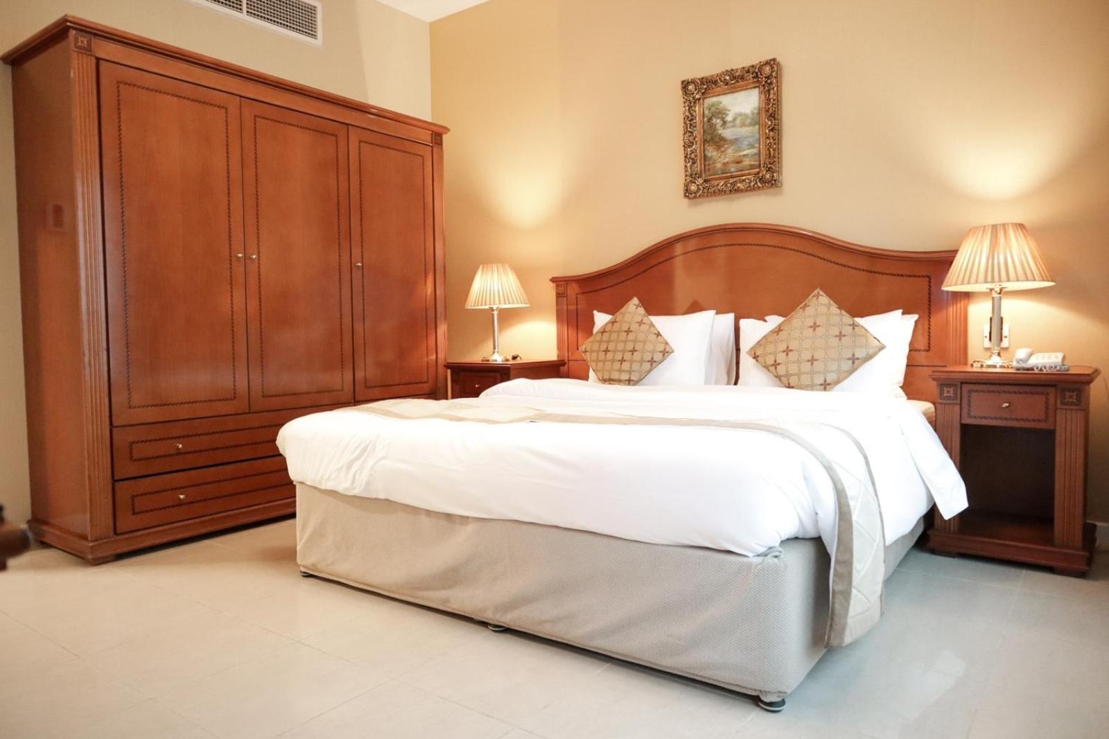 Royal Concorde Hotel & Suite ดูไบ ภายนอก รูปภาพ