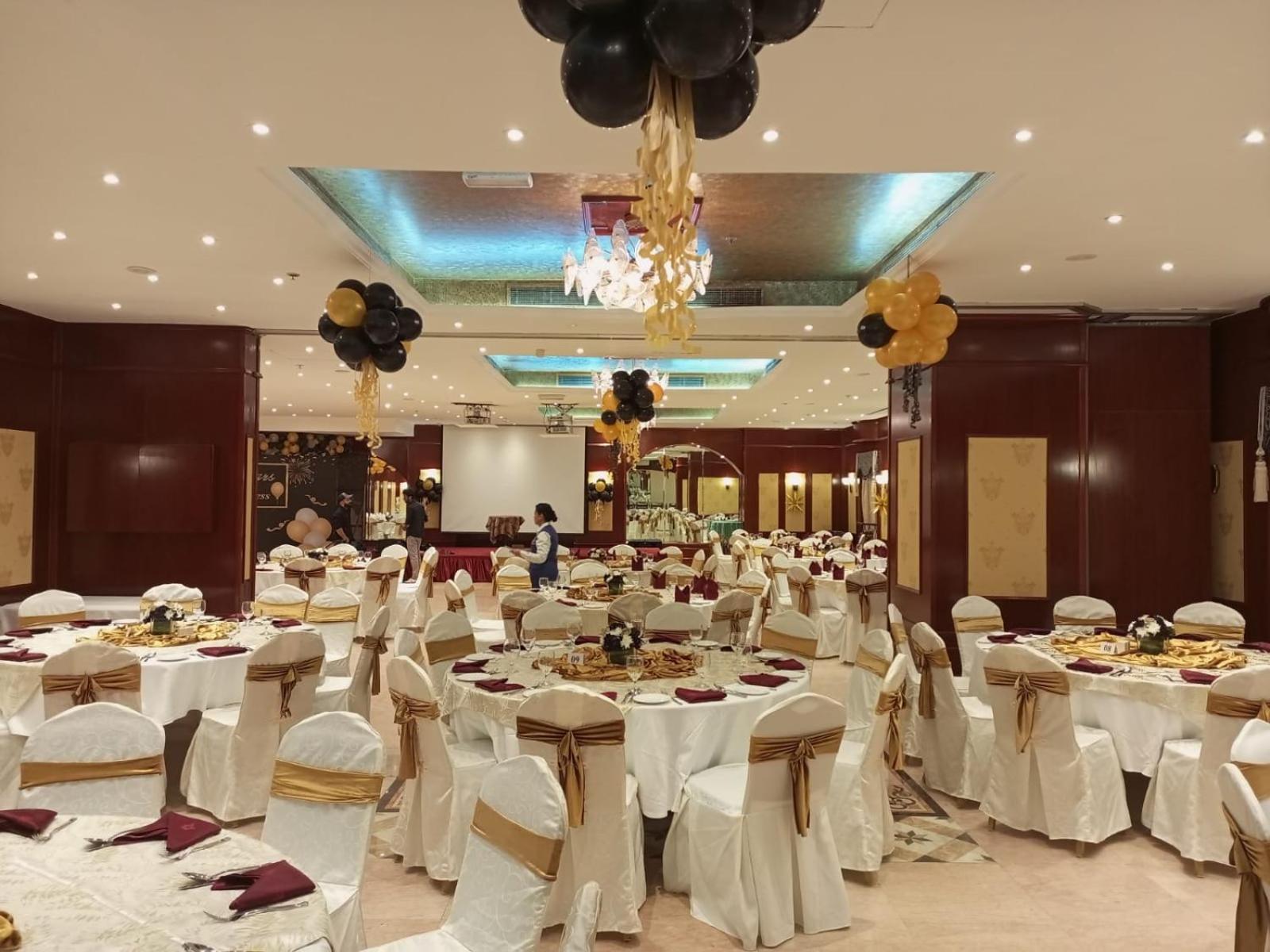 Royal Concorde Hotel & Suite ดูไบ ภายนอก รูปภาพ